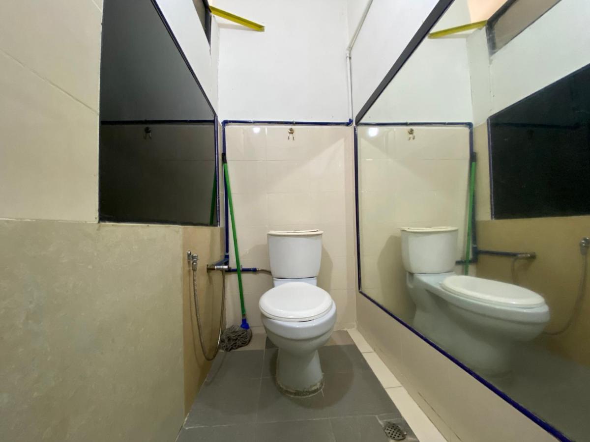 Spot On 90293 Sk Budget Hotel George Town Ngoại thất bức ảnh